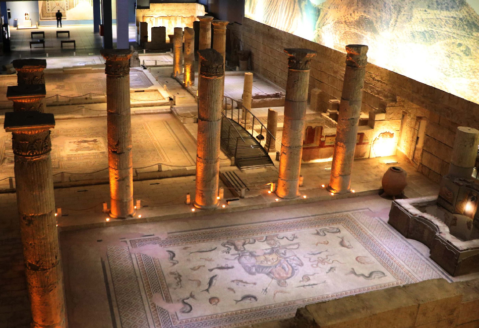 <br />
<b>Notice</b>:  Undefined property: stdClass::$title in <b>/home/orhan/public_html/templates/get_albums.php</b> on line <b>52</b><br />
